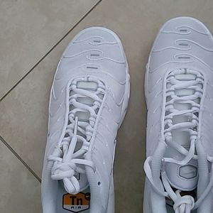 Nike Air Max white nwt 6.5 women's